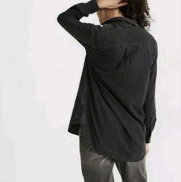 Madewell Charcoal Popover Button-Up Shirt - Picture 3 of 9